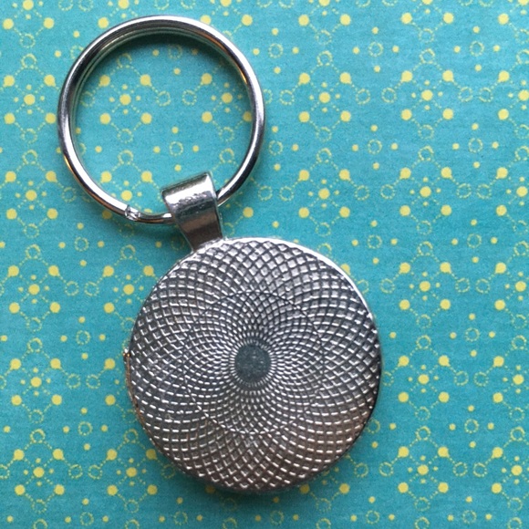 Set of 2, Inspirational Keychains - Picture 3 of 4